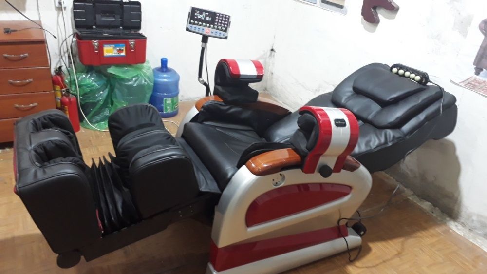 Ремонт! Обивка массажных кресел!