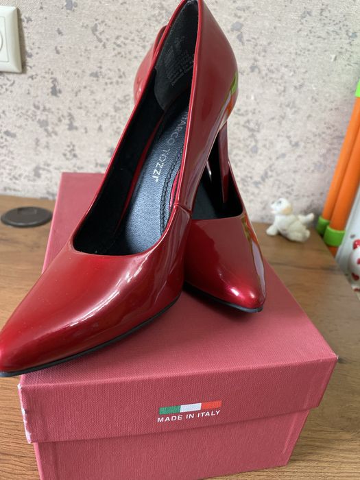 Продам туфли