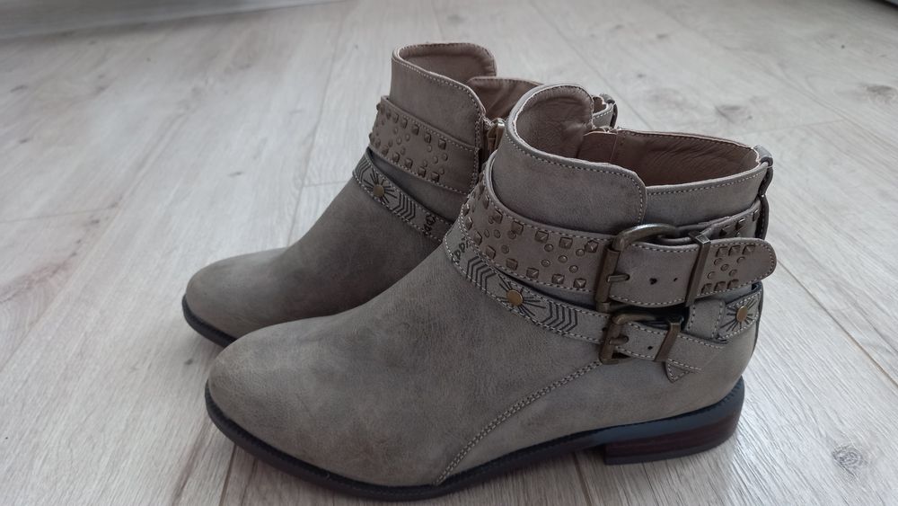 Продам осенние полусапожки