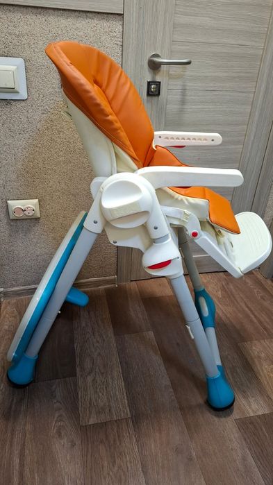 Стульчик для кормления Сhicco Polly 2 в 1