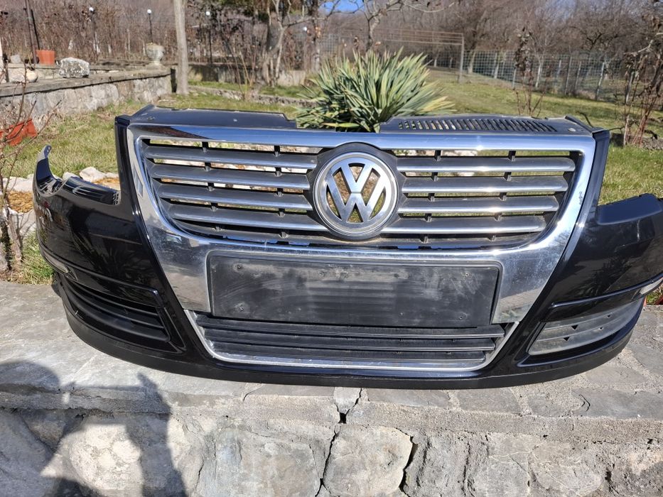 Vând bara fata VW PASSAT B6 Negru LC9X cu spălătoare completa