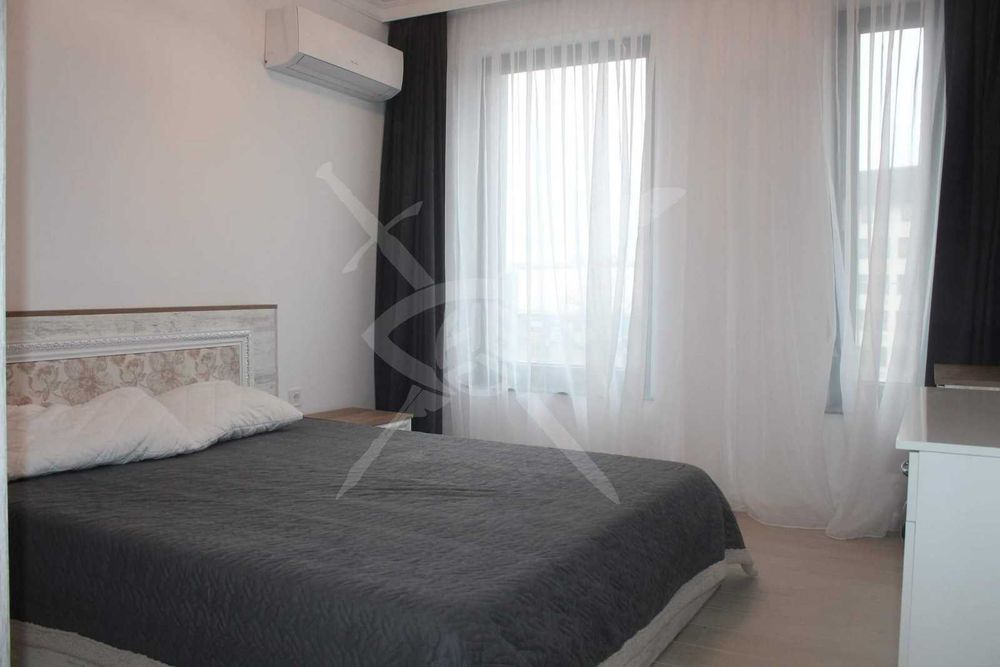 Дава се под наем Тристаен апартамент в София, Хладилника - 98 кв.м за 897.6 € - Снимка #2