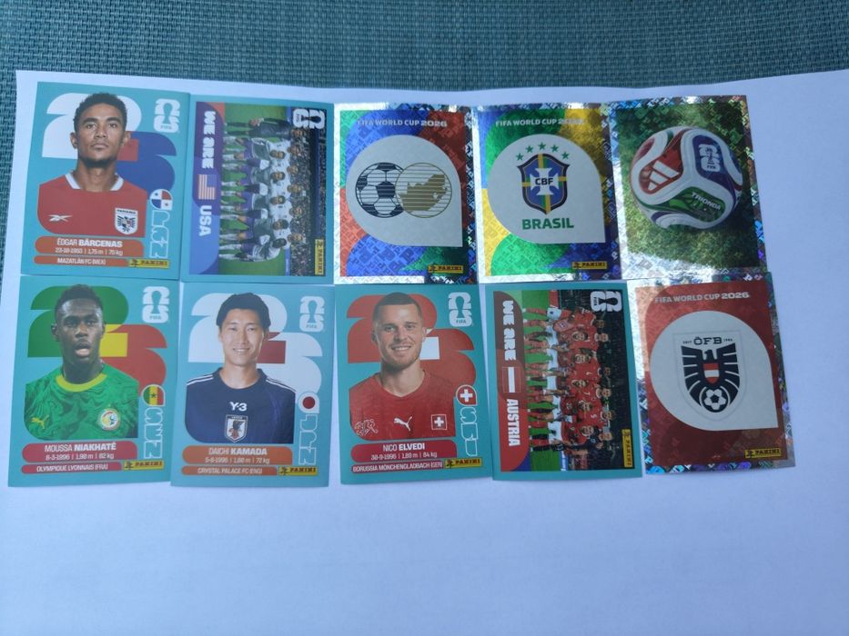 Vând cartonase Panini World Cup 20266