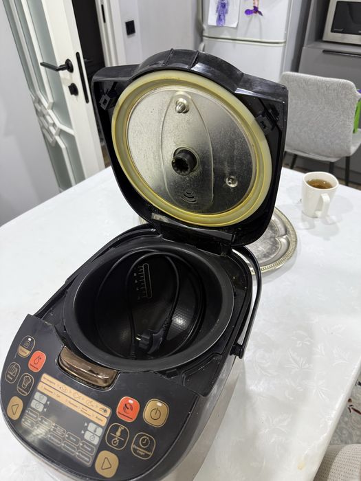 Продам мультиварку Tefal