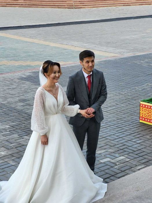 Свадебные платья