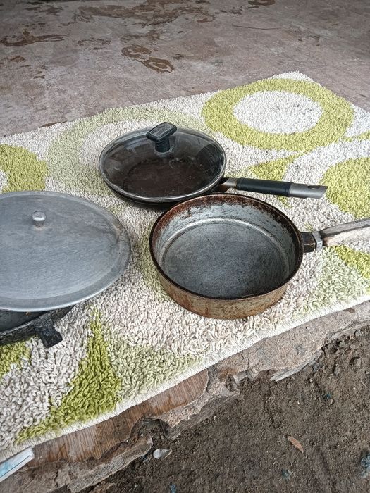 Продам сковородки