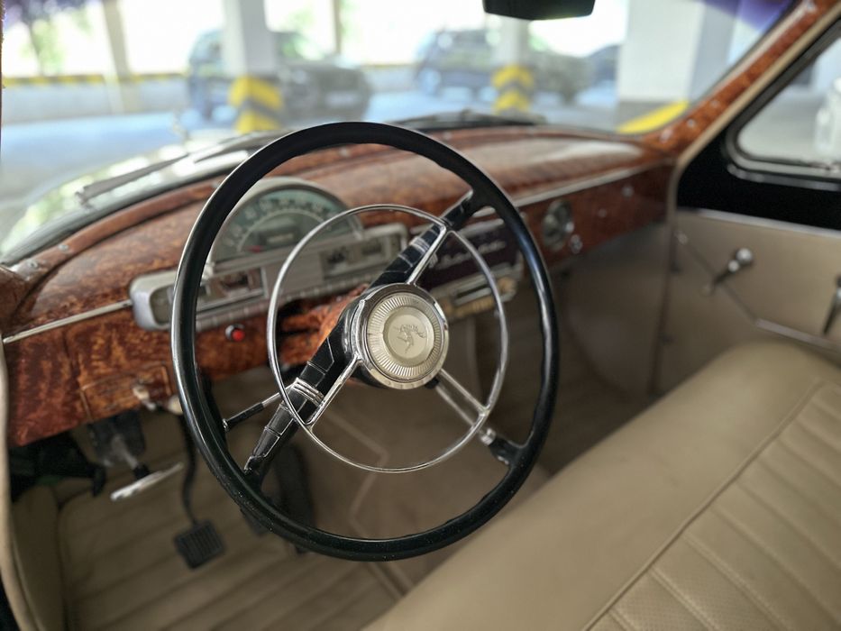 Волга газ 21  ретро