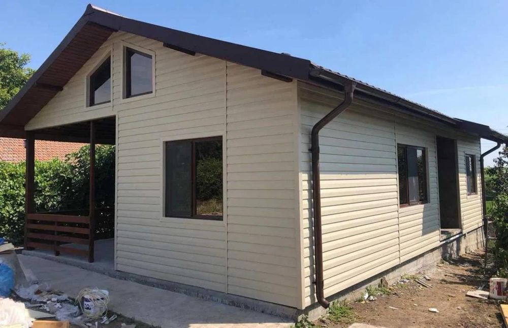 Case pe structura metalica