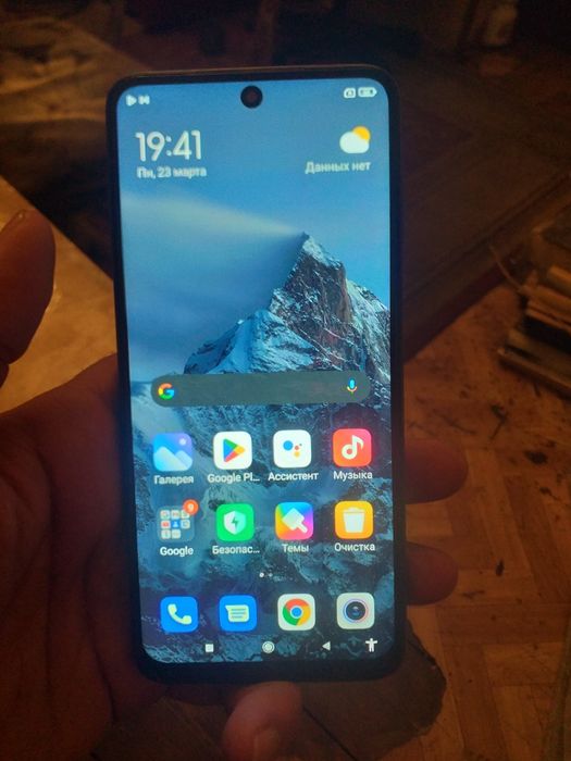 Продам смартфон Ксиоми  Редми  Note 9  Pro .  Возможна  доставка !