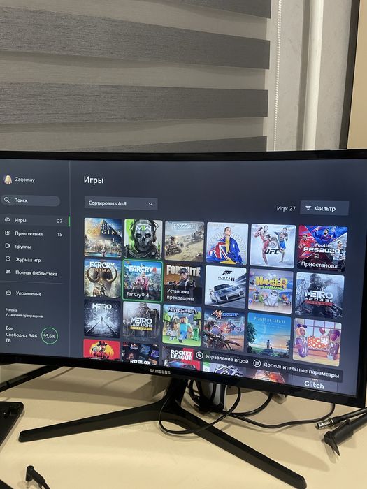 Продам xbox one x gold edition