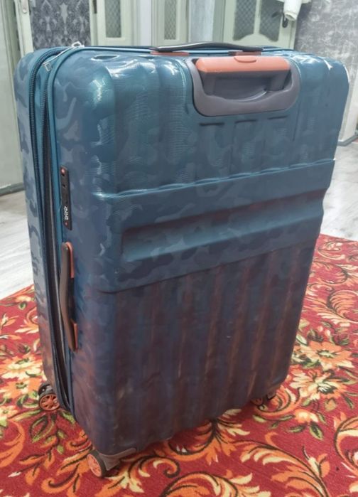 Чемодан  70×47×27