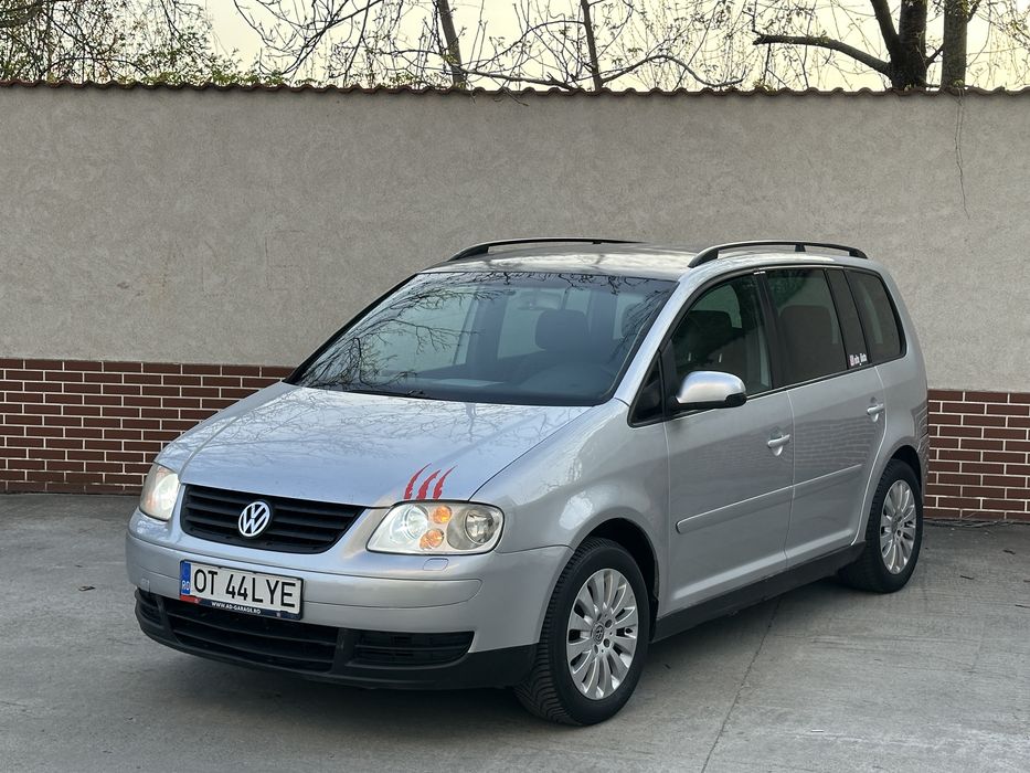Vw Touran,  Motor 2.0 TDI , An 2005 Acte valabile. Pret 1750 euro