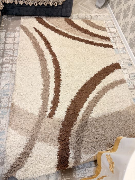 Продам ковер Травка