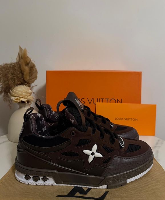 ULTIMELE PERECHI!! Adidasi / Sneakers Louis Vuitton Skate Maro / Negru Marimi 36-44 Unisex