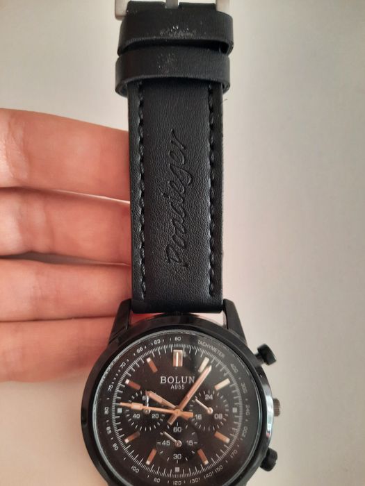 Часы мужские,наручные