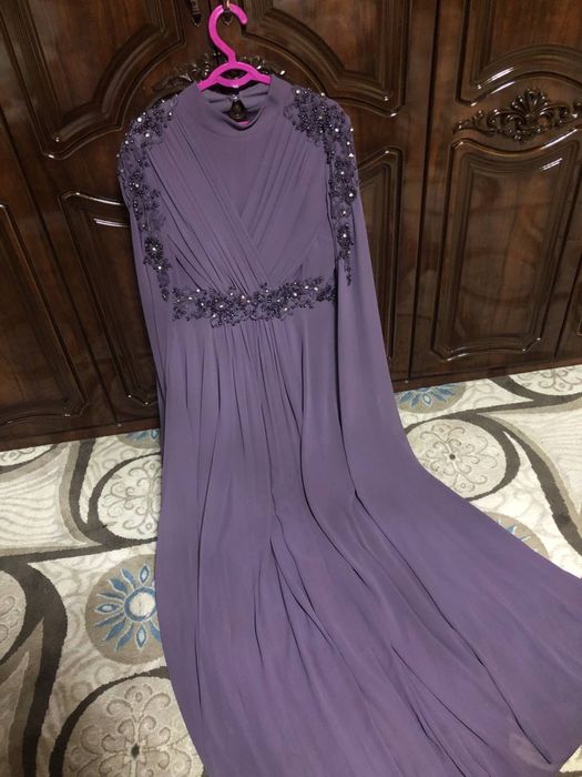 Срочно продаётся платье