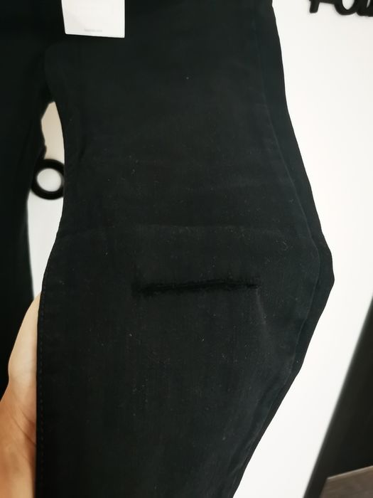 Blugi bershka, noi, m38