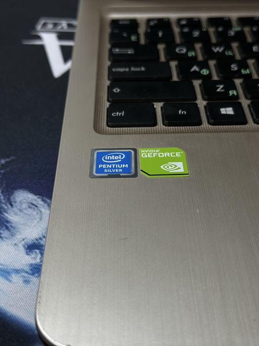 Арзон нархда офисный ноутбук ASUS