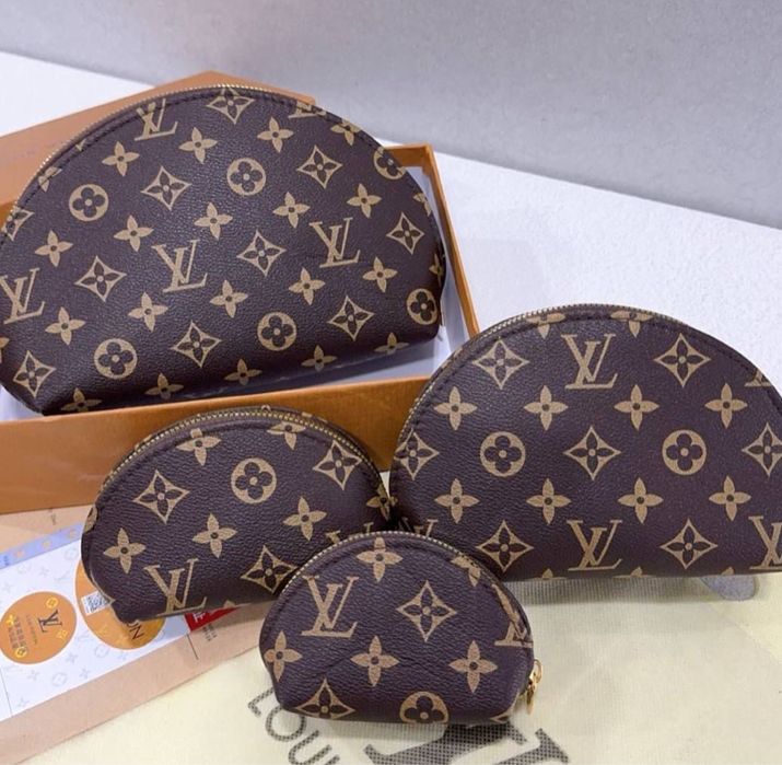 Сумки новые с коробками