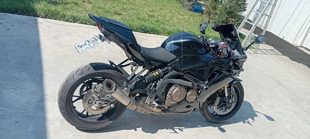 QJ moto сотилади холати идиал 600.rr юргани 16000 минг