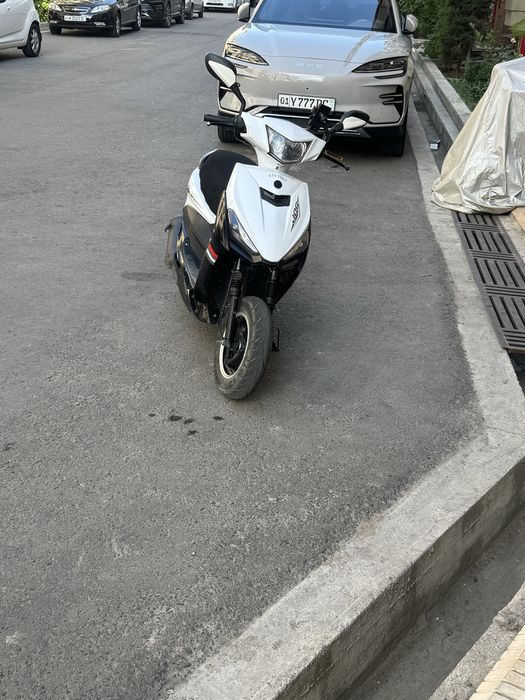skuter  gst srochna