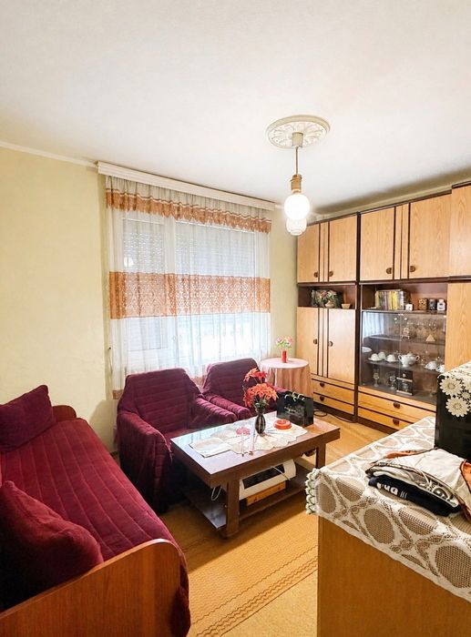 Продава се Къща в Казанлък - 160 кв.м за 6343 €/кв.м - Снимка #15