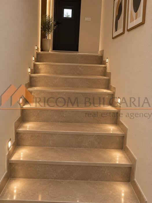 Продава се Къща в Варна, Виница - 256 кв.м за 1407 €/кв.м - Снимка #7