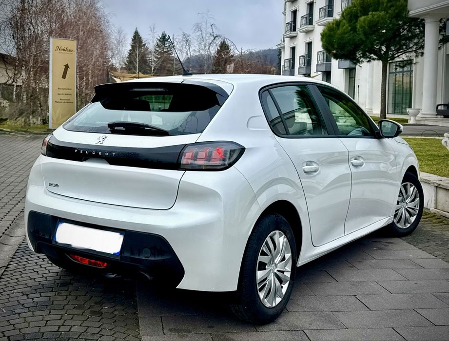 Peugeot 208 Allure 1.5d 101 CP An Fab 2021