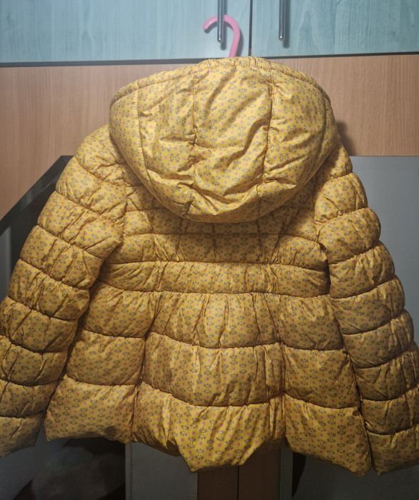 Geaca de iarna fetite United Colors of Benetton