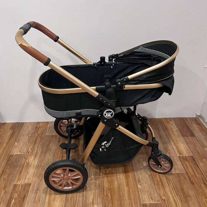 Продам детскую коляску