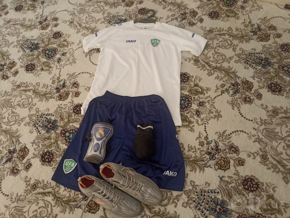 Futbol forma komplekt