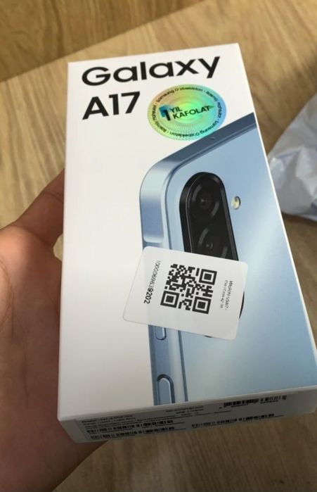 Samsung a17 8/256