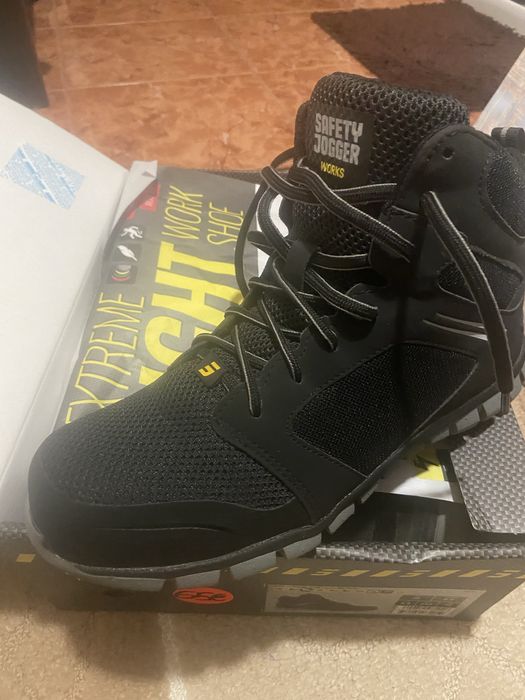 дамски обувки не различими от нови