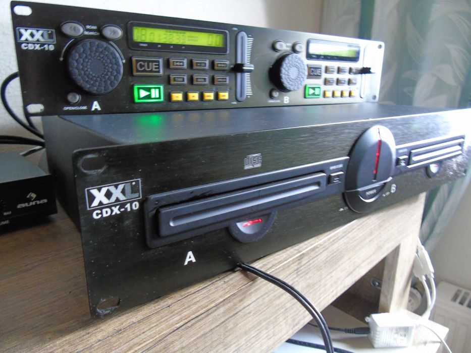 Echipament DJ CD cu valiza de transport