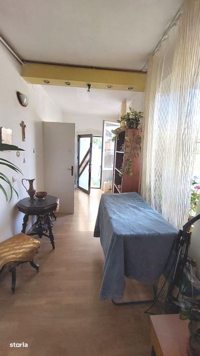 Casa individuala si curte de 480 mp zona Piata Cluj