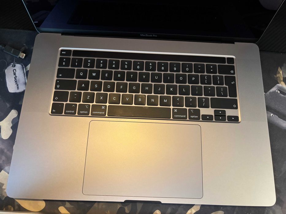 Apple MacBook Pro 16" A2141 Отличен