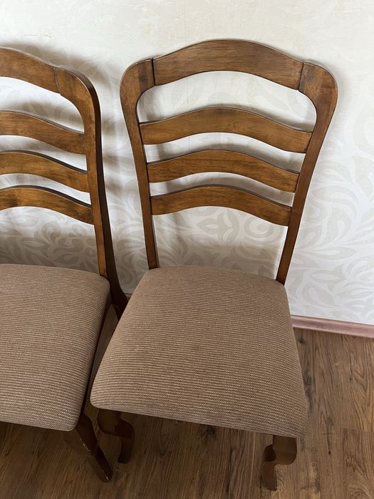 Стулья в хорошем состоянии