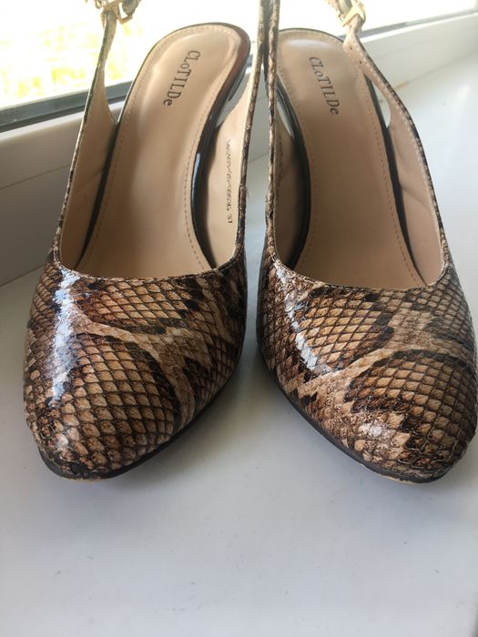 Босоножки Clothilde