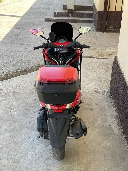 180 Kub skutr Max.  BINZINLIK Dakumeni bor.