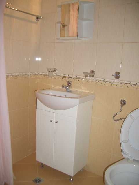 Двустаен обзаведен в кв.ВИНИЦА