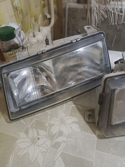 Продам десятичные фары