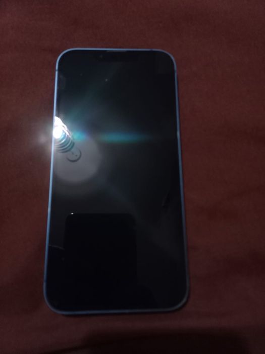 Продам Iphone / айфон 13