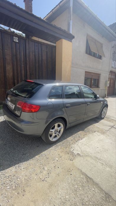 Se vinde Audi A3 1.6 FSI