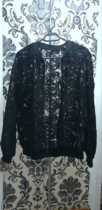 Vand hanorac din dantela