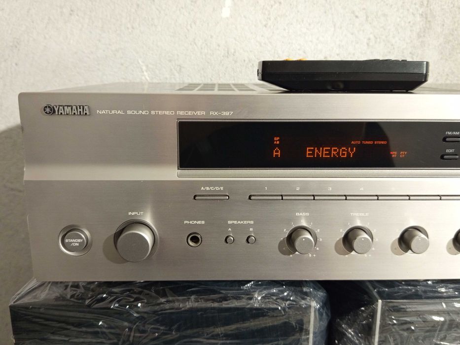 Стерео ресивър Yamaha RX-397