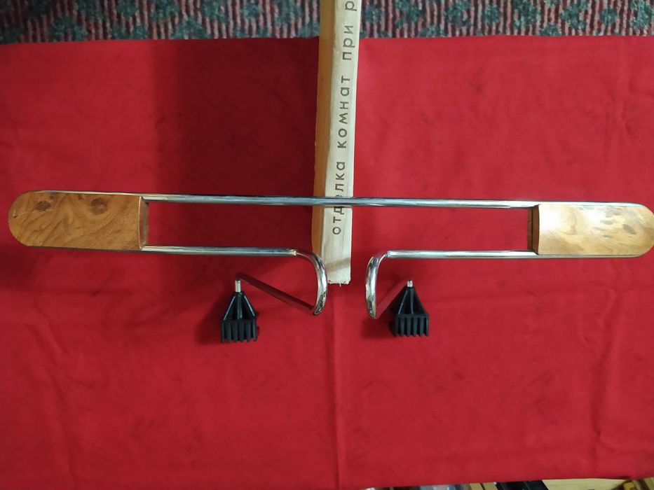 Вешалка автомобильная