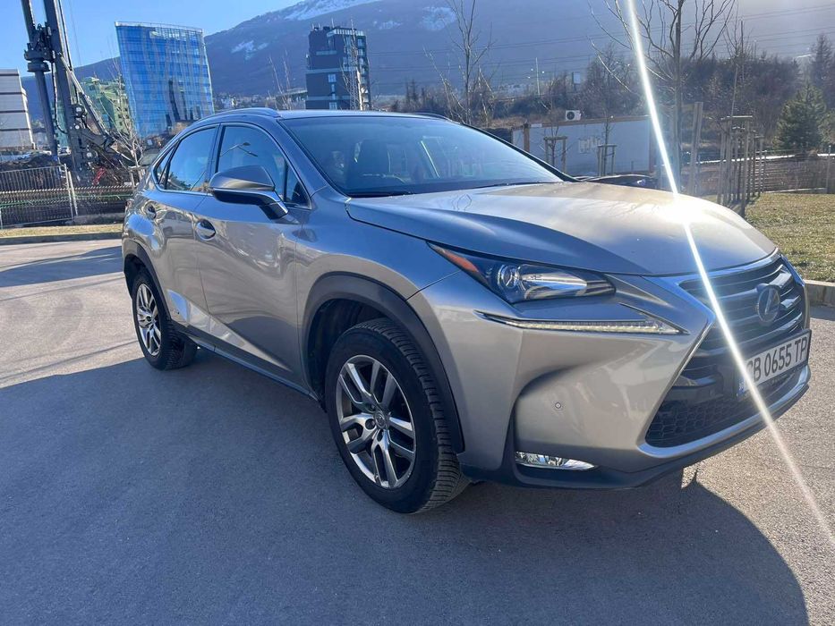 Lexus NX300h 2.5 Hybrid e-Four e-CVT