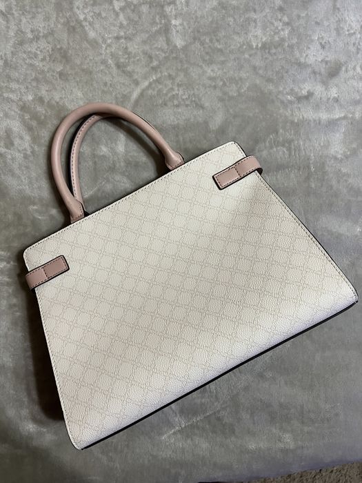 Продам сумку NINE WEST