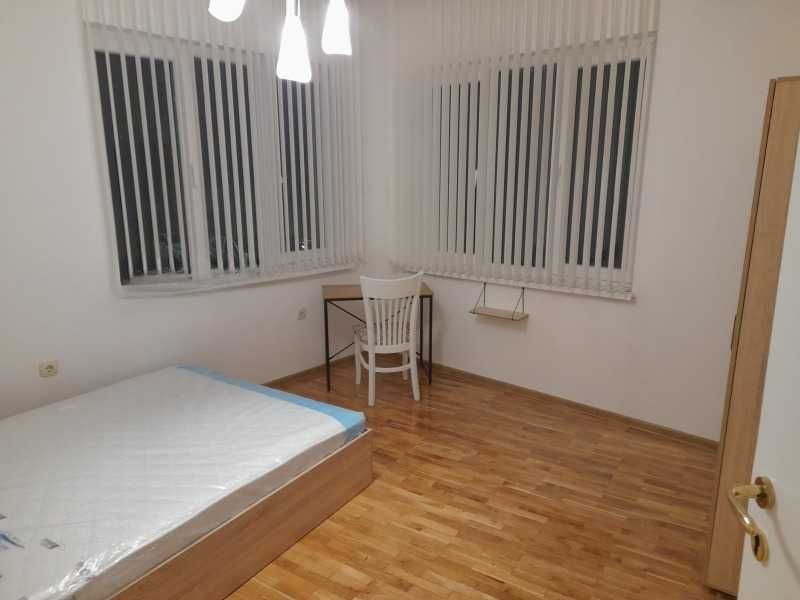 Дава под Наем 3-СТАЕН град София, Център