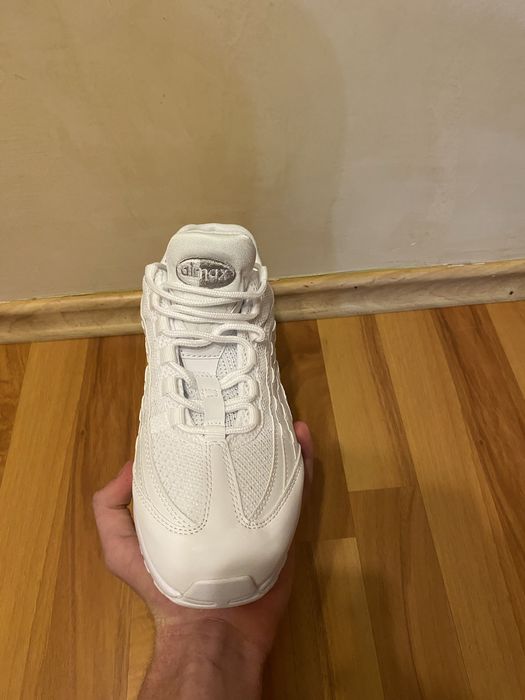 Vand papuci airmax 95  albi